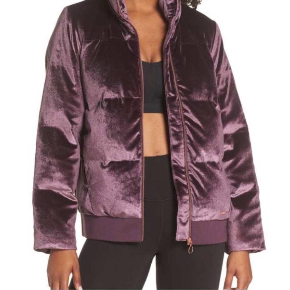 SWEATY BETTY Velvet Puffer Jacket Purple Gold Zipper Shimmer Pockets Size Small